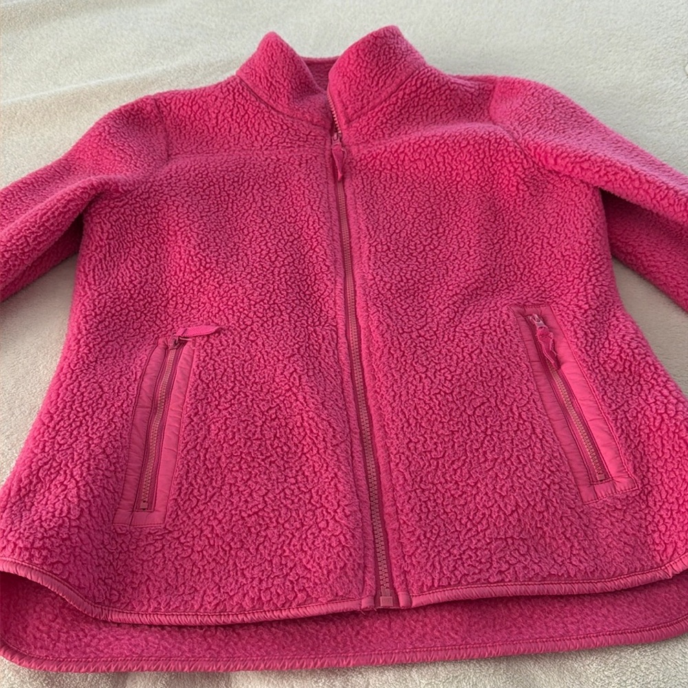 Women’s zip up jacket